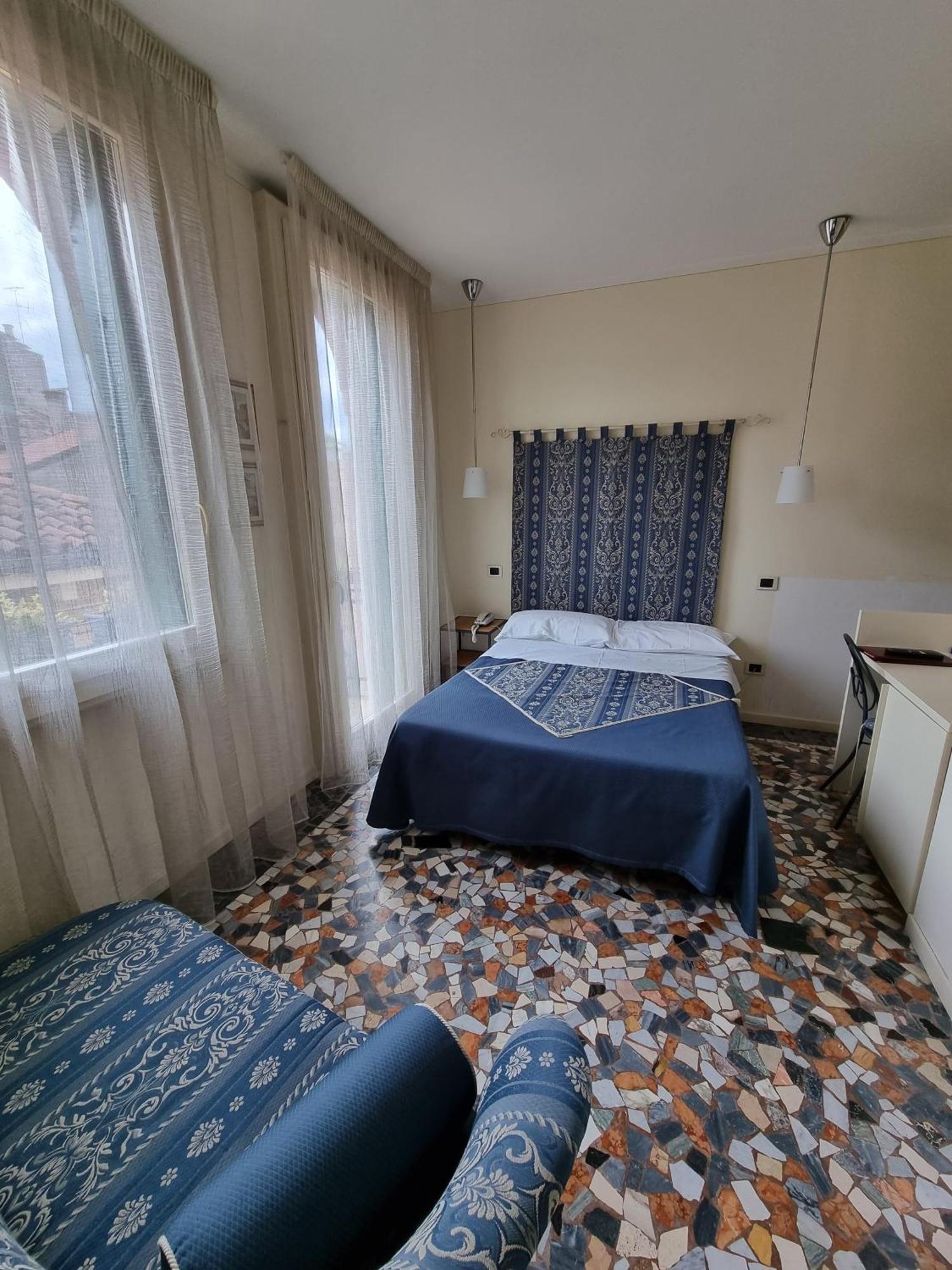 Cityhotel Cristina Vicenza Zewnętrze zdjęcie